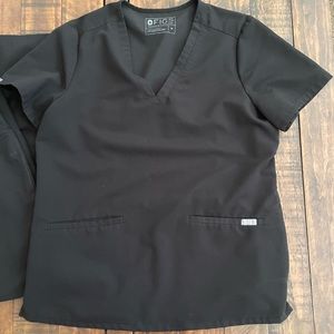 Figs Black Scrub Set Women’s Medium
